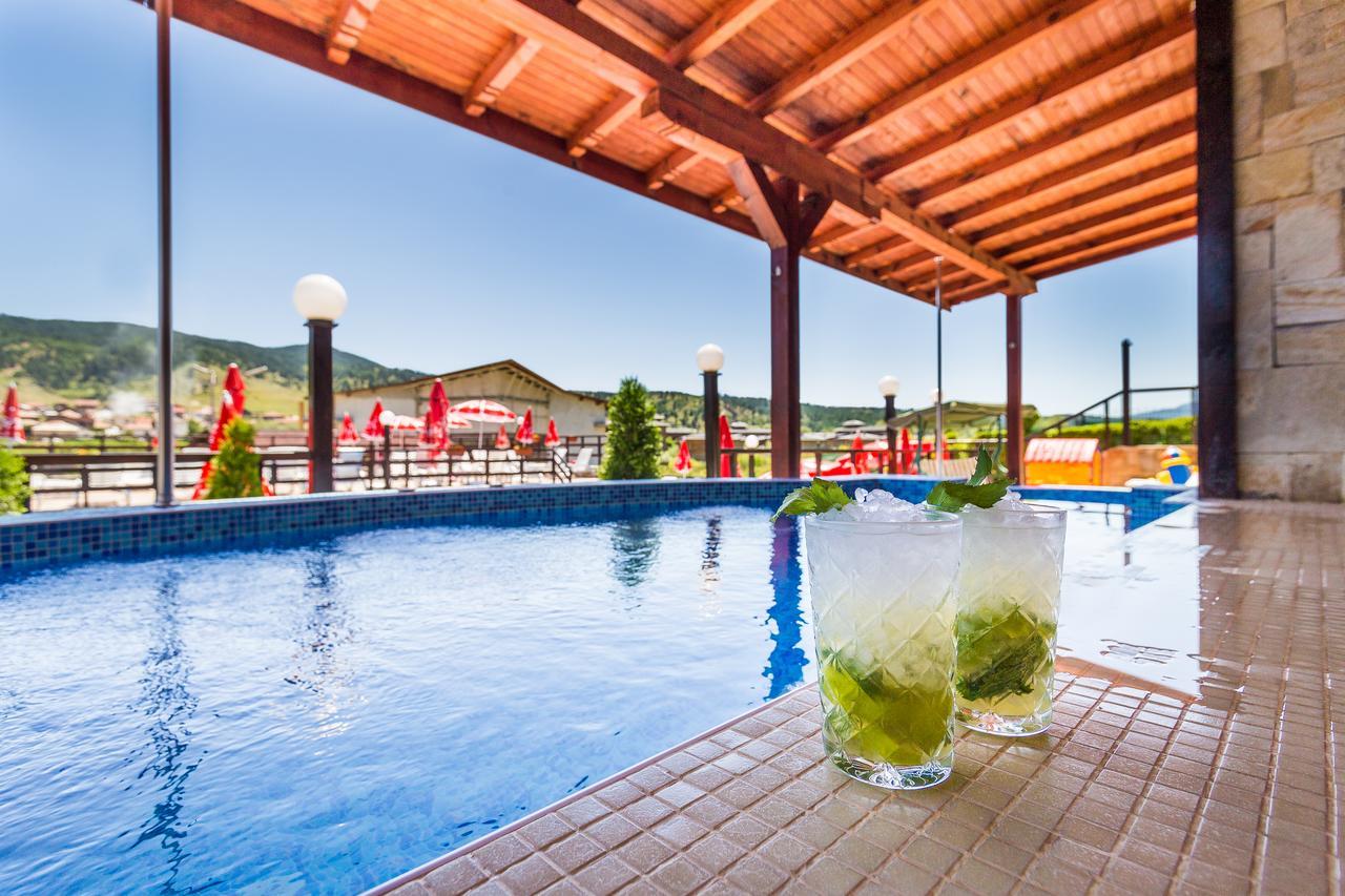#altIMG Базен in Hotel# SPA HOTEL ASPA VILA #altIMG in# Bansko, Bulgaria - #altIMG Image# 2