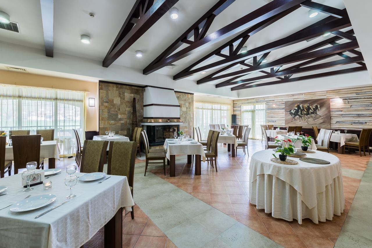 #altIMG Ресторан in Hotel# SPA HOTEL ASPA VILA #altIMG in# Bansko, Bulgaria - #altIMG Image# 2