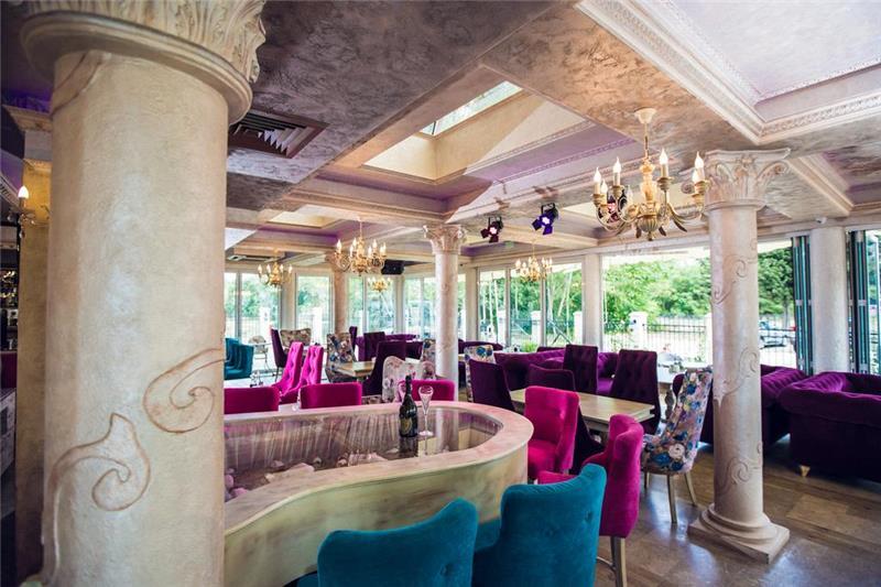 #altIMG Лоби  in Hotel# Avenue DELUXE Aparthotel #altIMG in# Burgas, Bulgaria - #altIMG Image# 2