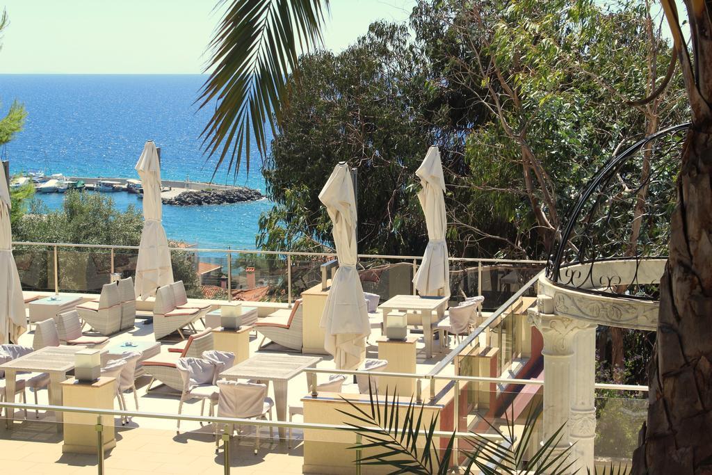 #altIMG Ресторан in Hotel# Bomo Rahoni Cronwell Park Hotel Adults Only #altIMG in# Kassandra, Greece - #altIMG Image# 8