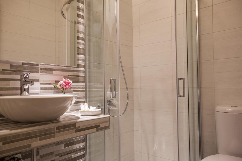 #altIMG Соба in Hotel# Mavridis Hotel #altIMG in# Kassandra, Greece - #altIMG Image# 5