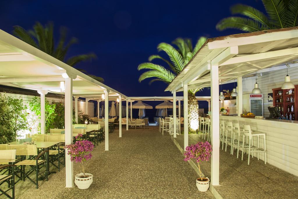 #altIMG Ресторан in Hotel# Mavridis Hotel #altIMG in# Kassandra, Greece - #altIMG Image# 3