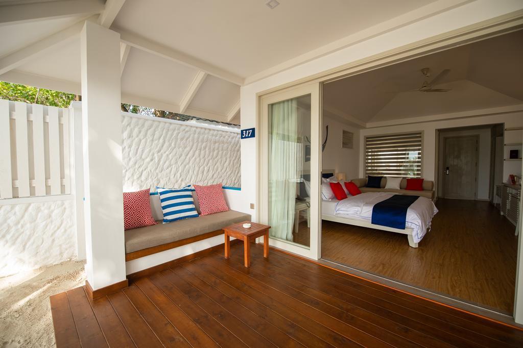 #altIMG Hotel# PARADISE ISLAND RESORT #altIMG in# Maldives, Maldives - #altIMG Image# 4